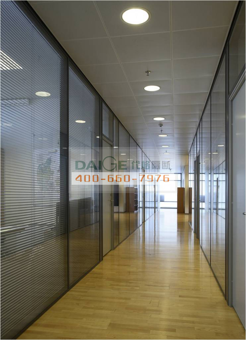 供應(yīng)玻璃隔斷